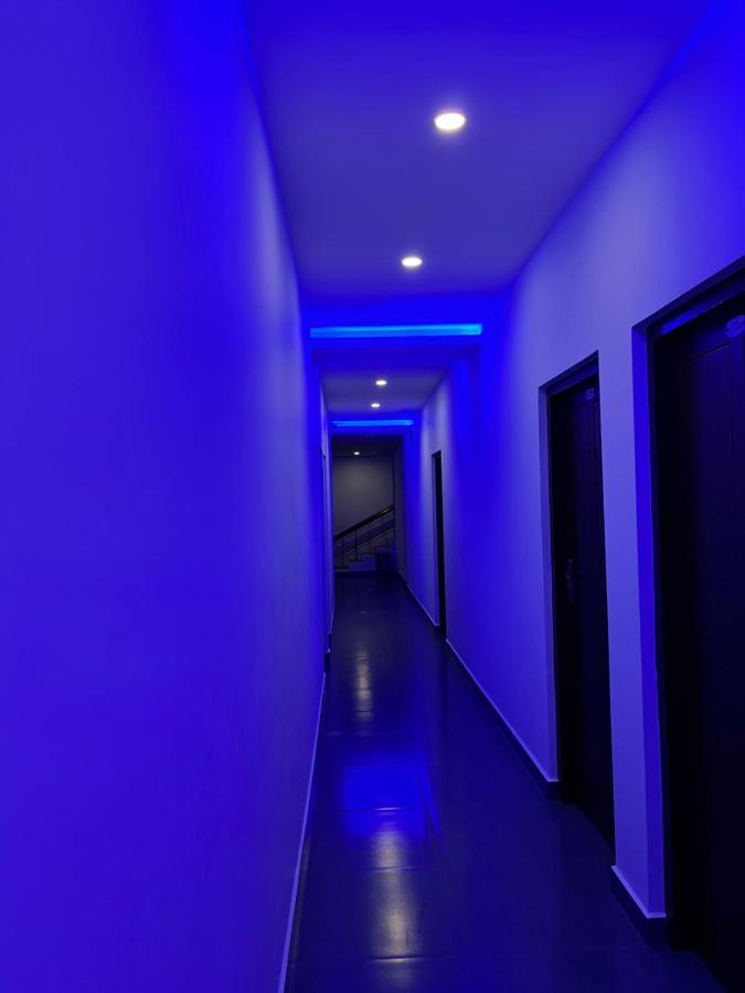 Madaparambil Residency Alwaye Exteriör bild